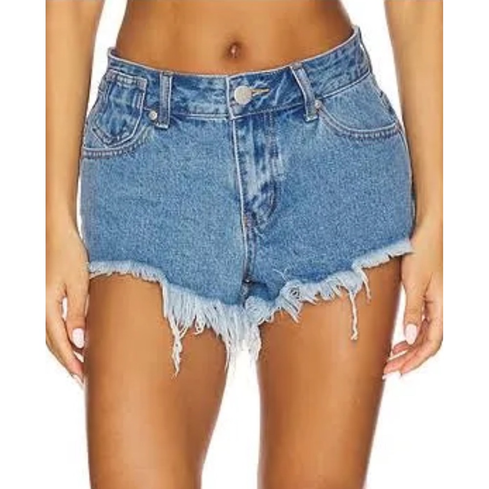 Superdown Revolve Shorts Frayed Hem Casual Summer Trendy Blue Jean Denim 26